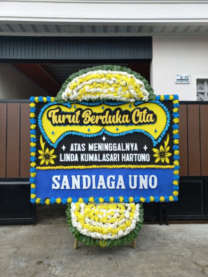 Papan Bunga Duka di Pondok Sayur